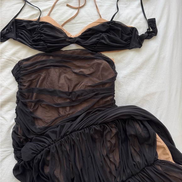 House of CB Tibi Black Cutout Ruched Midi Dress - Picture 4 of 5